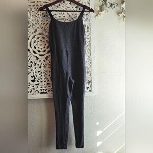 DUNNES STORE YOGA JUMPSUIT NWT GRAY SIZE ADJUSTABLE STRAPS SMALL